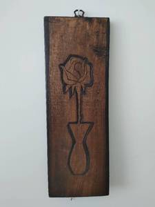 lot 83 image: Vintage Wood Carving