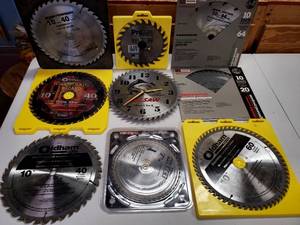 lot 44 image: Assorted Table Saw Blades