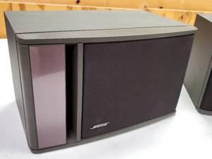 lot 76 image: Pair of Small Bose Speakers Model 141