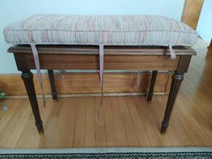 Piano Bench
