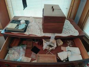 Jewelry Lot 1