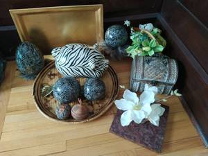 Collection of Dcor
