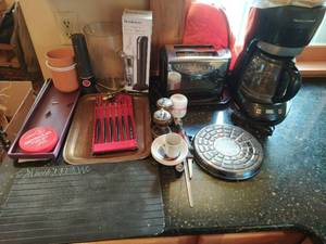 Collection of Kitchen Items