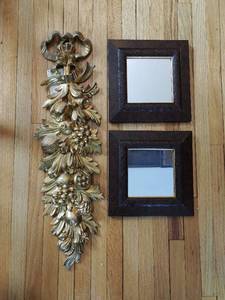 Two Mirrors and One Wall Dcor