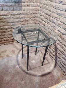 lot 27 image: Glass-Top End table
