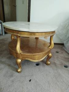 lot 38 image: Stone-Top Style End table