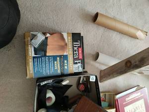 lot 61 image: collection Of Misc. Housewares And Dcor