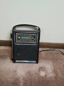 lot 72 image: General Electric Two Way Power Radio