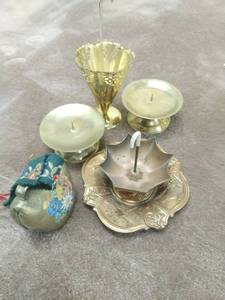 lot 253 image: Brass And Copper Dcor