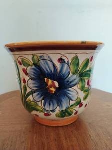 lot 154 image: Italian Pot