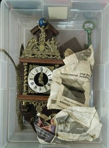 lot 266 image: Antique Clock