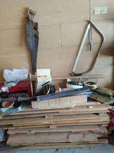 lot 295 image: Garage Lot - #1