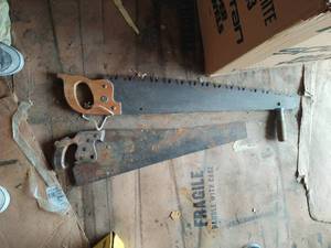 lot 402 image: Vintage Saws