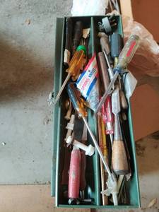 lot 409 image: Tool Box