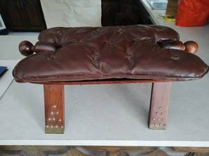 lot 170 image: Camel Seat Bench with Cushion