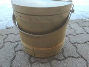 lot 517 image: Sewing Storage Stool
