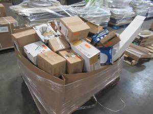 lot 216 image: Pallet of Mixed Recessed Lighting Trim and Cans.