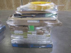 lot 228 image: MIXED PALLET (Approximately 125 Pieces) OF BLINDS, BUILDING MATERIALS AND MORE