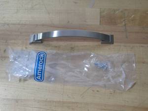 lot 820 image: 12 Pack Amerock Candler 6-516 in Center-to-Center Satin Nickel Drawer Pull ModelBP29364G10