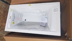 lot 139 image: EverClean 5 ft. x 32 in. Reversible Drain Whirlpool Tub in White (Untested)