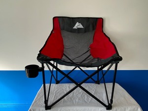 lot 19 image: OZARK TRAIL OUTDOOR COMPACT LOW PROFILE MESH CHAIR