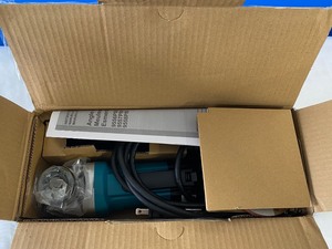 lot 95 image: MAKITA 4-12 ANGLE GRINDER