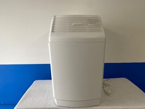 lot 84 image: AIR CARE PRODUCTS HUMIDIFIER