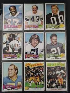 Collection Of 14 Topps 1974 NFL Cards