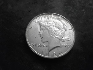 lot 64 image: 1924 Silver Peace Dollar