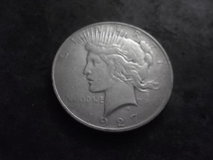 lot 72 image: 1927 D Silver Peace Dollar