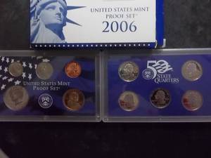 lot 99 image: 2006 US Proof Set With State Quarters