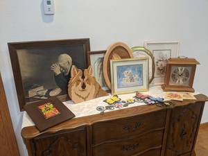 Large Lot of Home Dcor, Pictures and More - NO SHIPPING