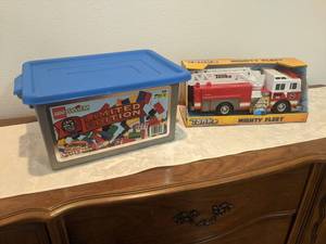 Tub of Legos and Tonka Mighty Fleet Truck (New in Box) - NO SHIPPING