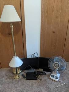 DYNEX 22 LCD TV w Remote (Tested and Works), HP LCD Monitor, Lamps, DVD Player and More - NO SHIPPING