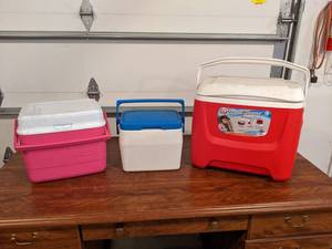 Lot of (3) Coolers - Coleman, Rubbermaid and Igloo - NO SHIPPING