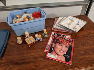 Small Tote full of Enesco Figurines - NO SHIPPING