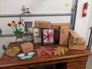 Large Lot of Outdoor Dcor - NO SHIPPING