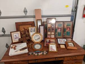 Large Lot of New Frames, Wall Dcor and More - NO SHIPPING