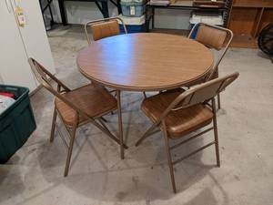 Samsonite Futura Folding Card Table w (4) Matching Padded Folding Chairs - Nice Condition - NO SHIPPING