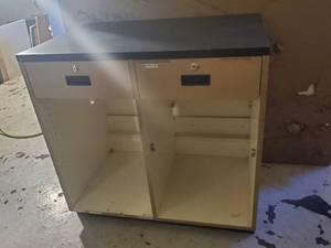Double base cabinet with slide out drawers