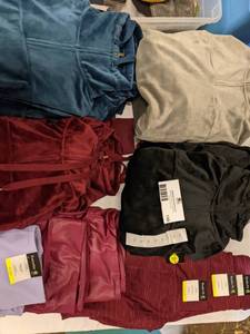 Assorted 32 Piece Womens Champion Workout Gear - Duo Dry Legging, Workout Tops, Workout Bras, Sweatshirts XS-XXLALL New With Tags