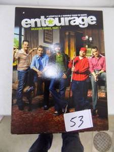 lot 53 image: 13 DVDs Entourage