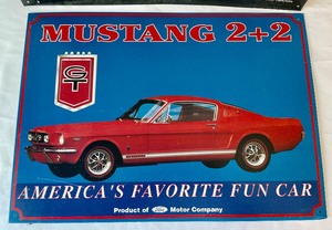 lot 9 image: Mustang and Corvette Tin Signs