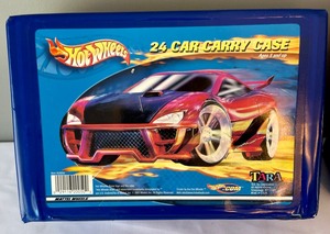 lot 16 image: 2 Hot Wheels 24 Car Carrying Cases