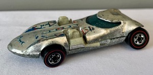 lot 21 image: Redline Hot Wheels Cars and Van