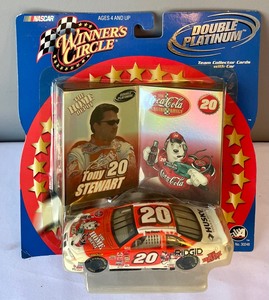 lot 34 image: #20 Home Depot Die Cast Grouping