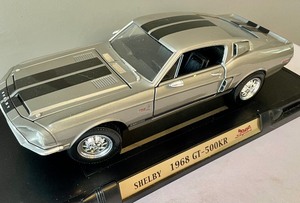 lot 106 image: Road Signature 1968 Shelby GT-500KR