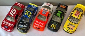 lot 123 image: 5 Die Cast Race Cars