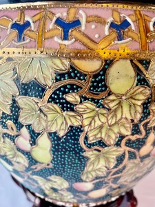 Amazing Asian Vase on a Wooden Stand