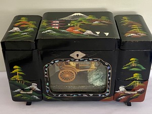 Vintage Asian Jewelry Box